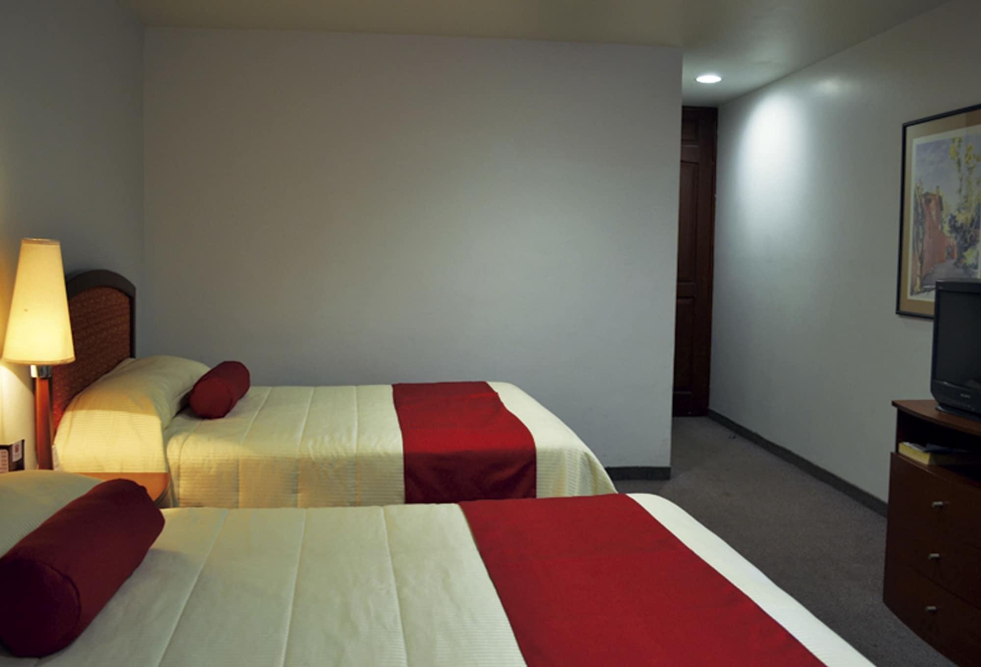 Hotel Mediterraneo Sa De Cv Tulancingo Exteriör bild
