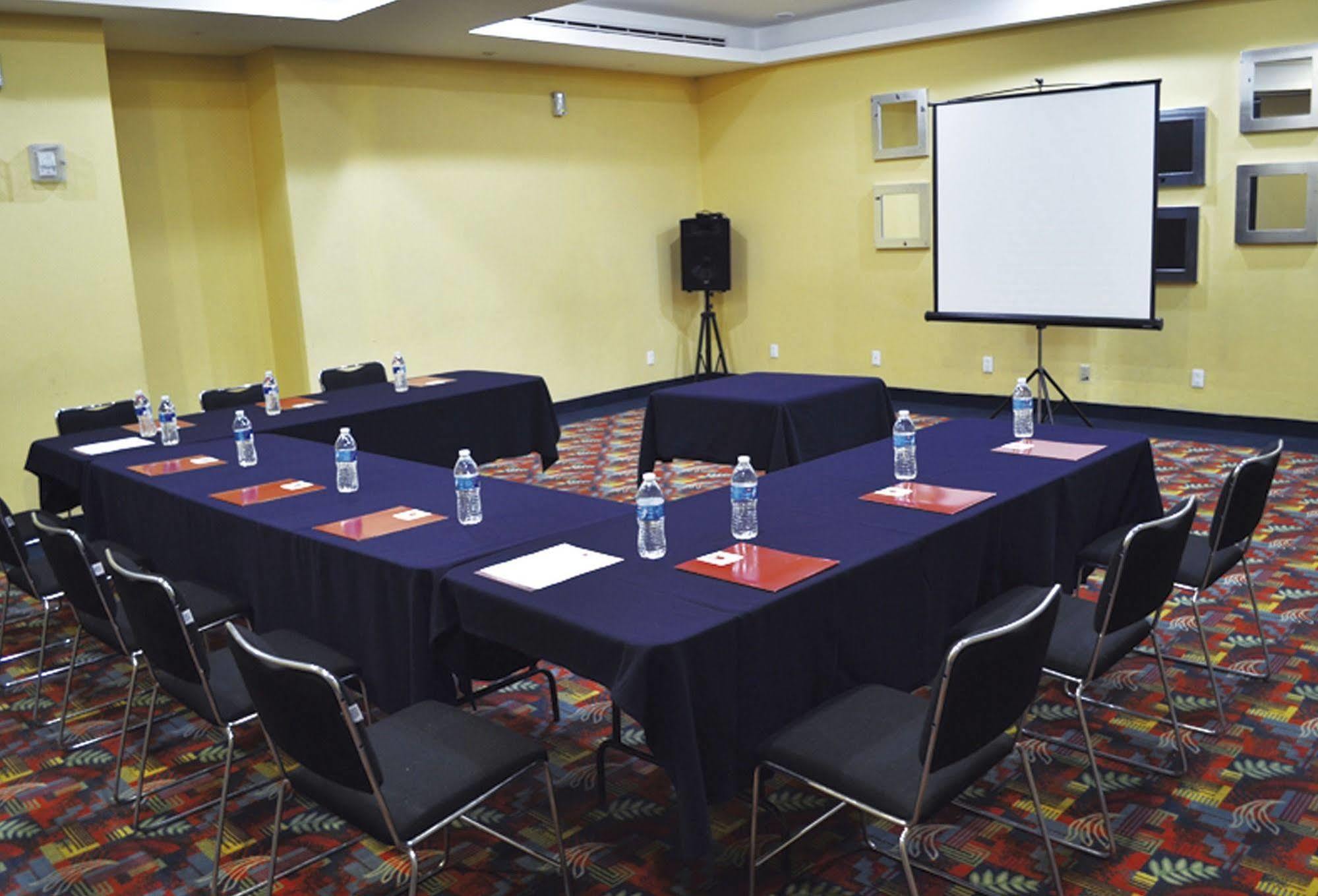 Hotel Mediterraneo Sa De Cv Tulancingo Exteriör bild
