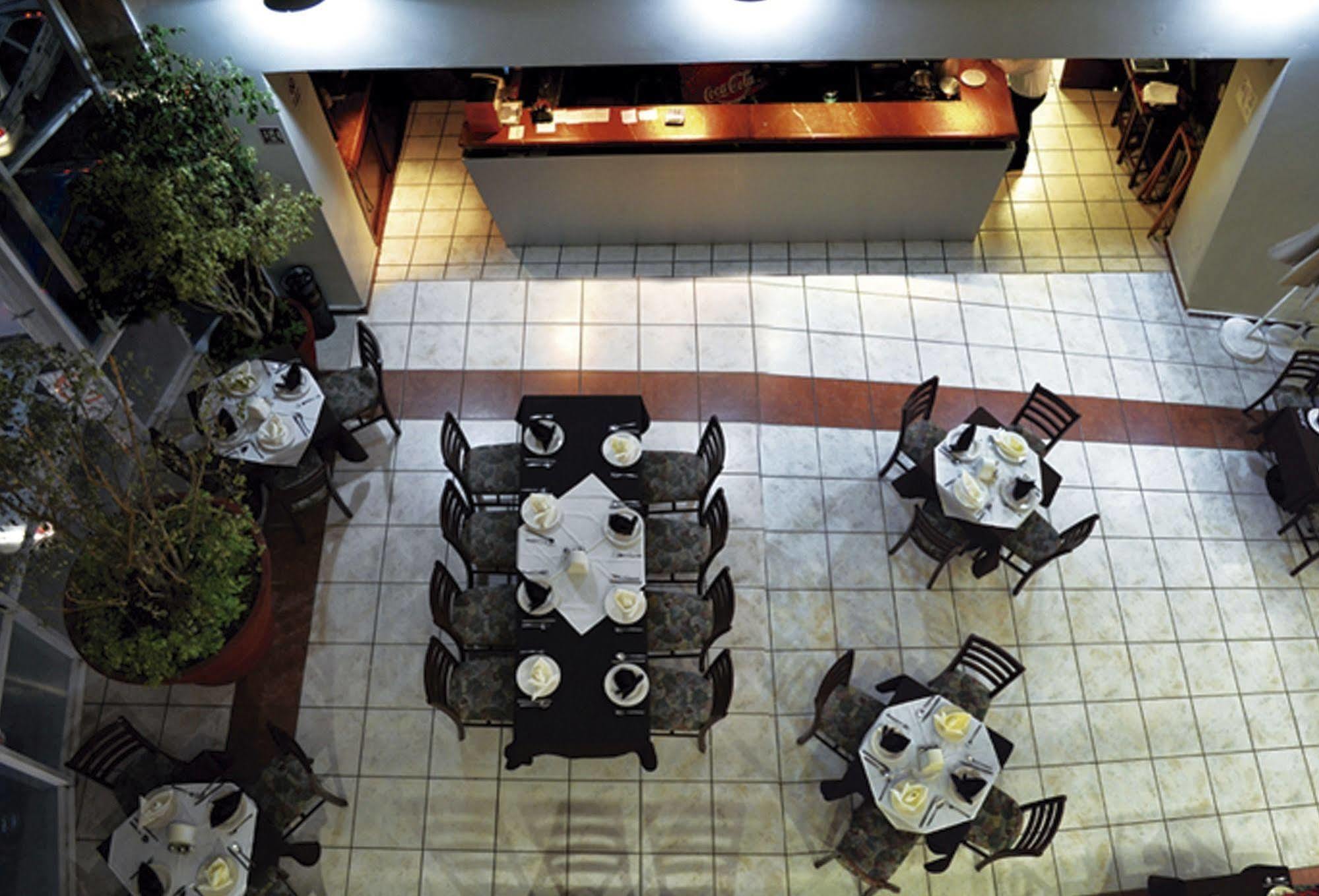 Hotel Mediterraneo Sa De Cv Tulancingo Exteriör bild